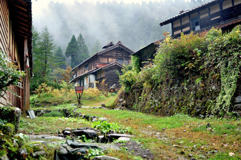 加賀市加賀東谷（石川県・山村集落）
